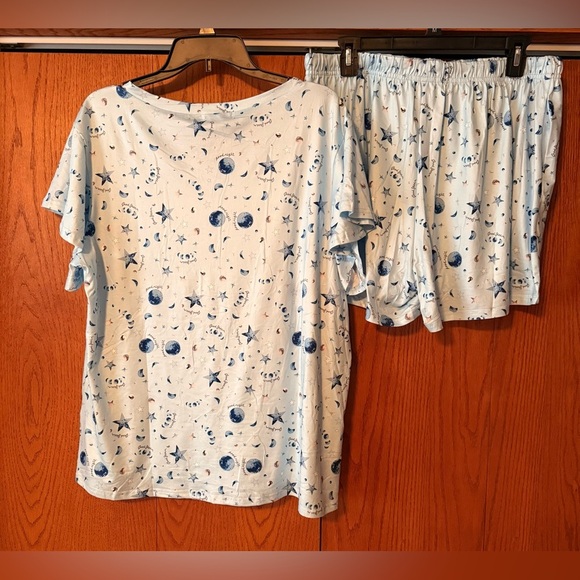 NWT Women’s Pajama Shorts Set V-Neck Short Sleeves Pockets XL - Picture 3 of 13